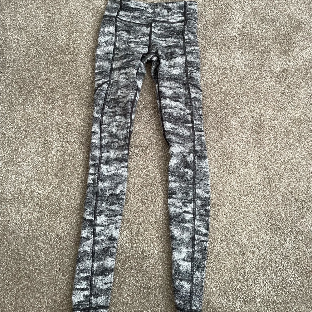 lululemon patterned leggings